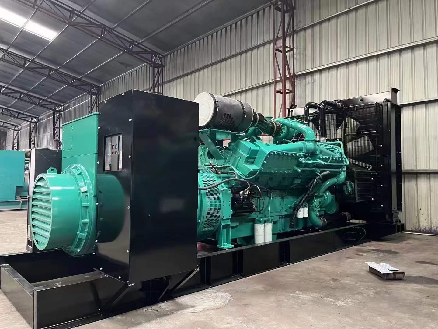 大姚如何降低 800kW 柴油发电机输出电流的波动？