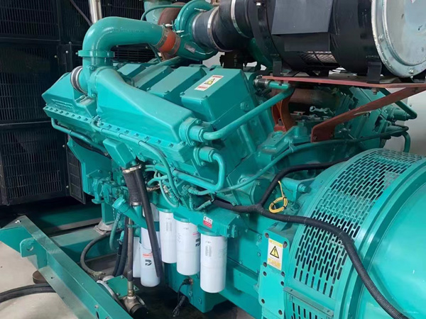 大姚更换100kW柴油发电机组机油时，需要注意哪些事项？